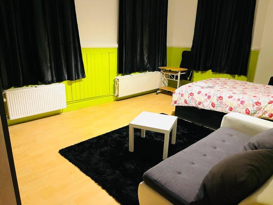 Etablissement Close Fer Me Apartment Liege Bagian luar foto